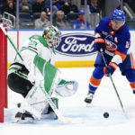 Robertson, Oettinger lead Stars past Islanders 2-1 in SO