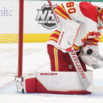 Flames score 4 goals in 2nd period, hold off Stars 6-5