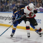 Binnington makes 31 saves, Blues hold off Senators 2-1