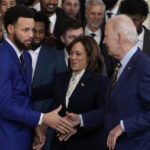 Biden welcomes the Warriors, pledges support for California