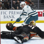 Ducks rally to 5-4 OT win over Sharks on Klingberg's goal