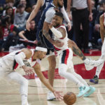 Lillard has 32 and Blazers beat Mavs 136-119 to end skid