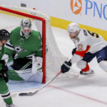 All-Star Robertson scores two goals, Stars top Panthers 5-1