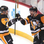 Guentzel's OT winner lifts Penguins past lowly Ducks 4-3