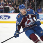 Makar, MacKinnon each score twice as Avs beat Red Wings 6-3