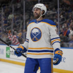 Thompson and Skinner drive Sabres past Blues, 5-3