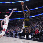 Vucevic helps Bulls snap 11-game losing streak vs. Warriors