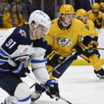 Jeannot, Saros lead Predators over Jets 2-1