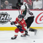 Tkachuk's hat trick lifts Panthers over Coyotes 5-3