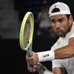 Are bad shots, blown leads at Australian Open 'choking'?