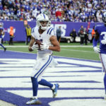 Giants rout Colts, reach playoffs for 1st time since 2016