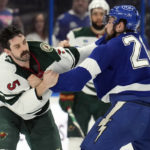 Stamkos, Perry lead Lightning to 4-2 win over Wild