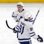 Grzelcyk breaks tie late, Bruins beat Maple Leafs 4-3