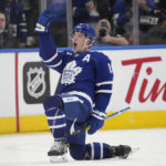 Marner scores late as Maple Leafs beat Predators 2-1