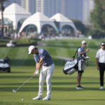 McIlroy overcomes Reed, wins Dubai Desert Classic by 1 shot