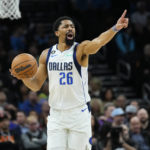 Dinwiddie scores 36, Mavs top Suns 99-95 after Doncic hurt