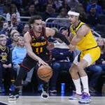 Colllns beats buzzer with tip-in, Hawks edge Pacers 113-111
