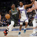 Edwards scores 34, Timberwolves beat Kings 117-110