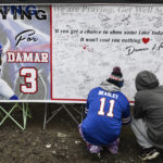 Bills Mafia honors Hamlin with giant get-well card, more