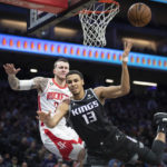 Sabonis nearly has triple-double, Kings top skidding Rockets