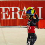 Shiffrin takes slalom to move within 1 win of Vonn's record