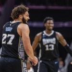 Morant, Grizzlies overpower Hornets for 4th straight win