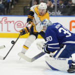 Marner scores late as Maple Leafs beat Predators 2-1