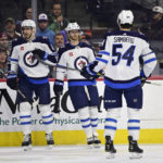 Quick start helps Jets defeat Flyers, 5-3