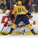 Saros makes 38 saves, leads Predators over Flames 2-1