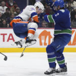 Barzal, Pageau send Islanders to 6-2 win over Canucks