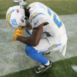 Lawrence rallies Jaguars from 27 down to beat Chargers 31-30