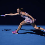 Linette keeps getting better; into Australian Open semis