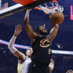 Without Curry, Warriors make 23 3-pointers and beat Cavs
