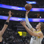 Lauri Markkanen returns to help Jazz rout Clippers