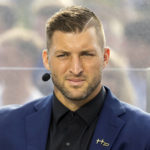 USC's Reggie Bush, Tebow make College Football Hall of Fame