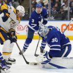 Marner scores late as Maple Leafs beat Predators 2-1