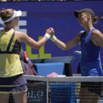 Krejcikova 1st to advance to Australian Open's 4th round