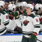 Stamkos, Perry lead Lightning to 4-2 win over Wild