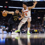 Knicks get 1st win in Canada since '15, beat Raptors 112-108