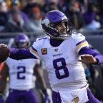 Cousins dominates first half as Vikings beat Bears 29-13