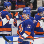 McAvoy, Forbort score in 2nd, Bruins beat Islanders 4-1