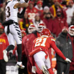 Chiefs top Bengals 23-20 on last-second kick for AFC title