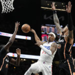 Leonard scores 32, Clippers beat Hawks for 5th straight win