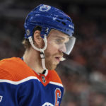 McDavid reaches 500 assists, Oilers beat Islanders 4-2