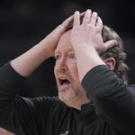 Antetokounmpo scores 41 points, Bucks beat Pacers 141-131