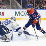 Hyman scores twice as streaking Oilers beat Lightning 5-3