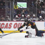 Pettersson scores twice, Canucks beat Blue Jackets 5-2