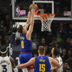 Edwards scores 29, short-handed Wolves beat Nuggets 124-111