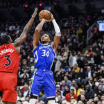 Antetokounmpo has season-high 21 rebounds, Bucks top Raptors