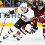 Hamilton scores in OT to give Devils 2-1 win over Penguins